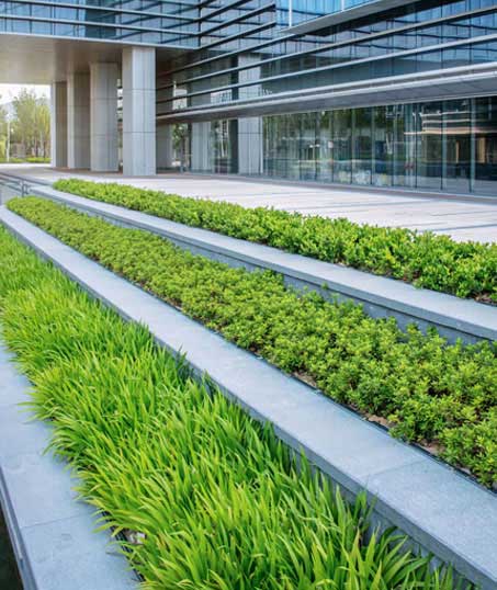 LinkNow Media Commercial Retaining Walls